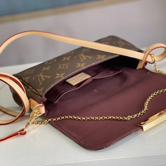 Authentic LOUIS VUITTON Monogram Favorite PM Bag - Picture 7 of 7